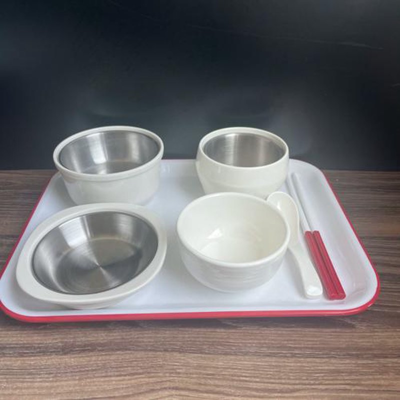 不锈钢餐具定制:厨房中的现代艺术